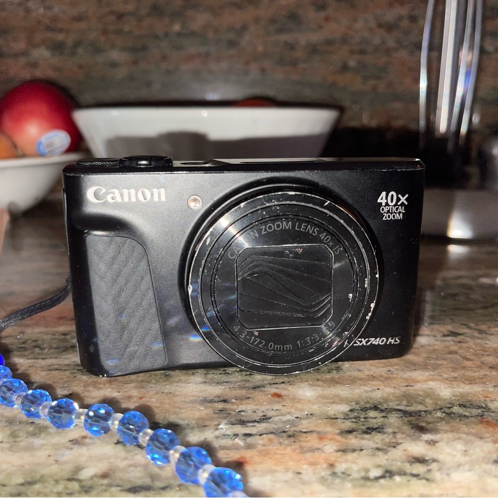 Canon Powershot Sx740